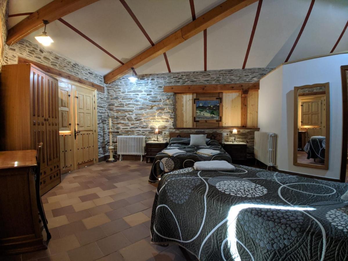 Casa Rural El Arroyo Miguelanez Luaran gambar
