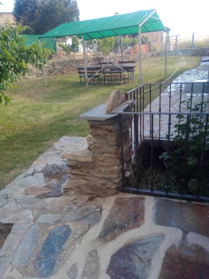 Casa Rural El Arroyo Miguelanez Luaran gambar