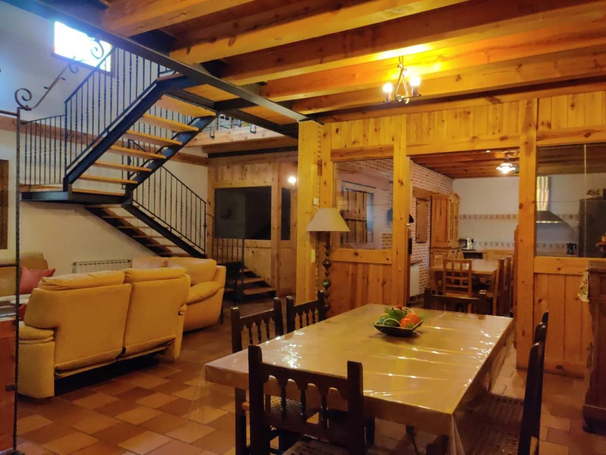 Casa Rural El Arroyo Miguelanez Luaran gambar